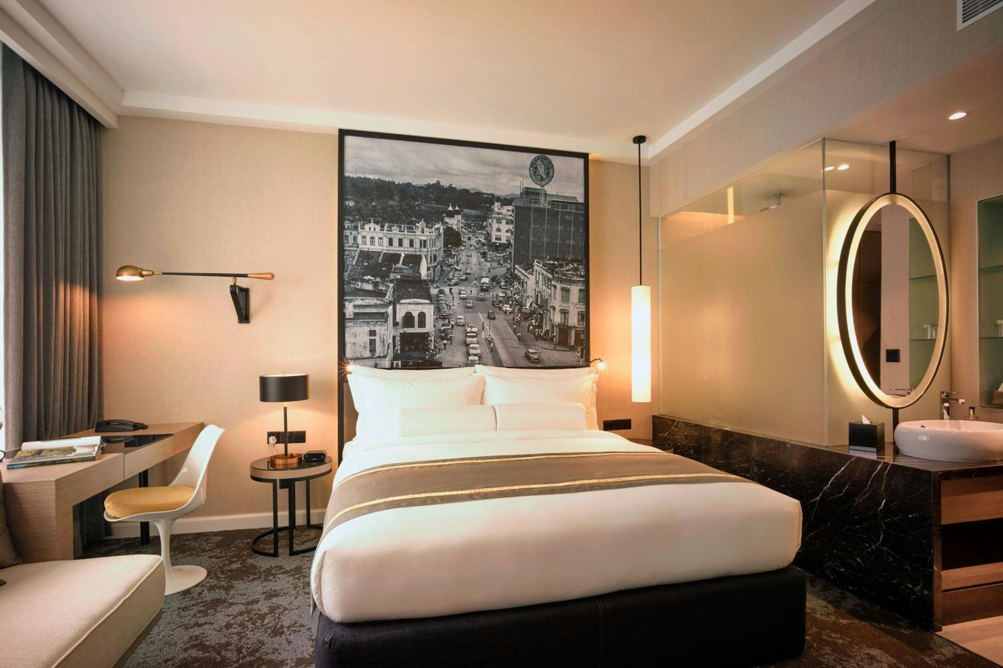Hotel Stripes Kuala Lumpur, Autograph Collection, Kuala Lumpur